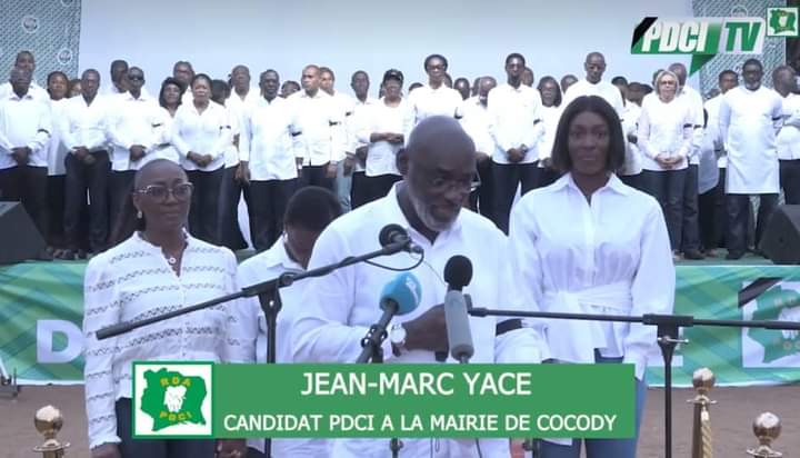 Le maire Jean Marc Yacé fait une démonstration de force lors de l'investiture de la liste PDCI RDA qu'il conduit à Cocody