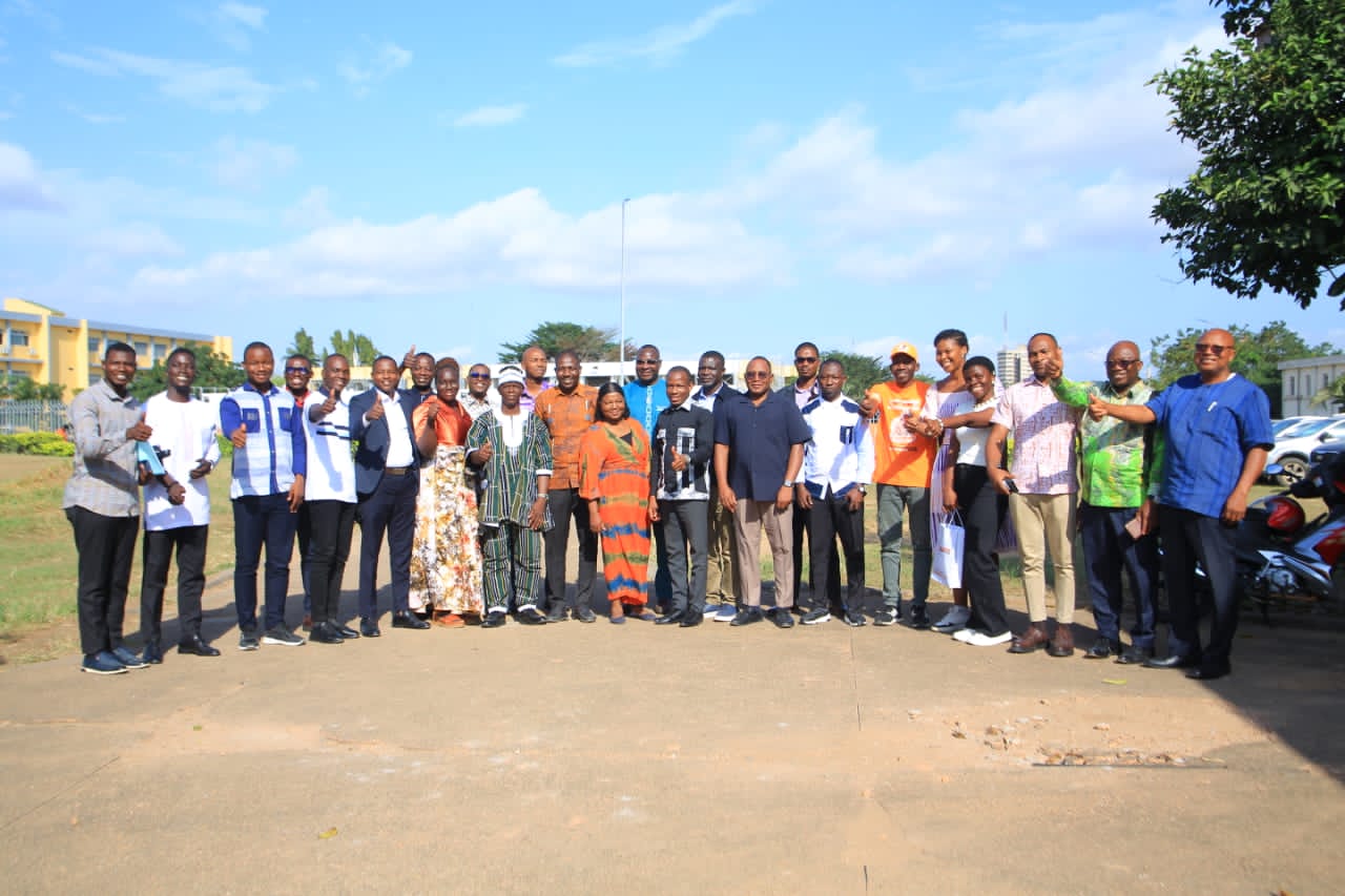 CULTURE LOBI /UN INSTITUT POUR STRUCTURER LA RECHERCHE ET PRÉSERVER LE PATRIMOINE CULTURE LOBI /UN INSTITUT POUR STRUCTURER LA RECHERCHE ET PRÉSERVER LE PATRIMOINE